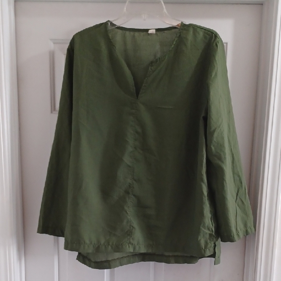 Source Unknown Tops - Olive Green V-Neck Tunic Top, M